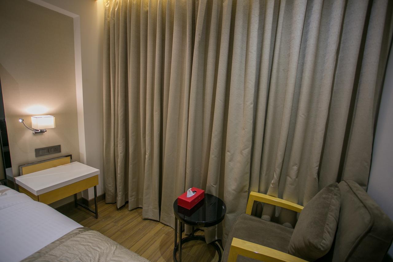 Hotel Varju 3*