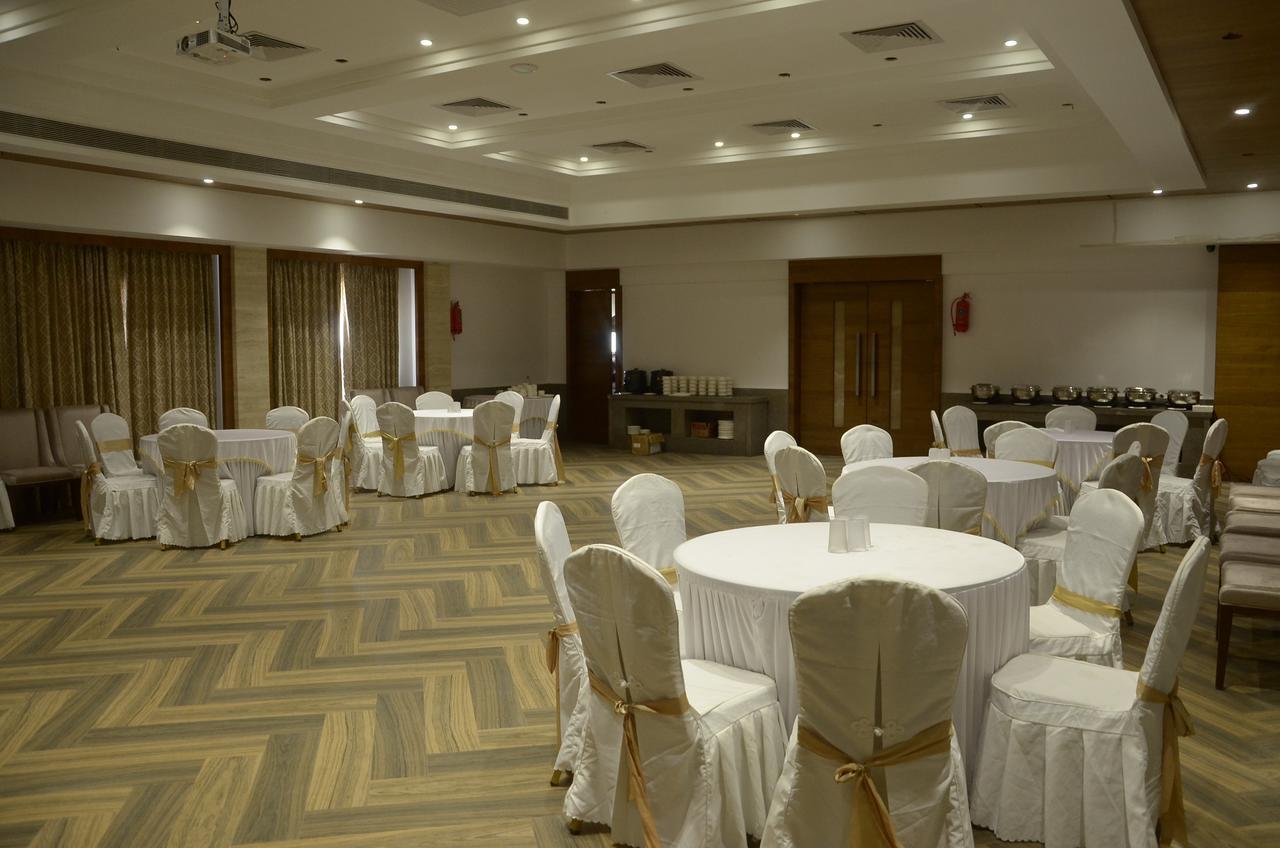 Varju Hotel